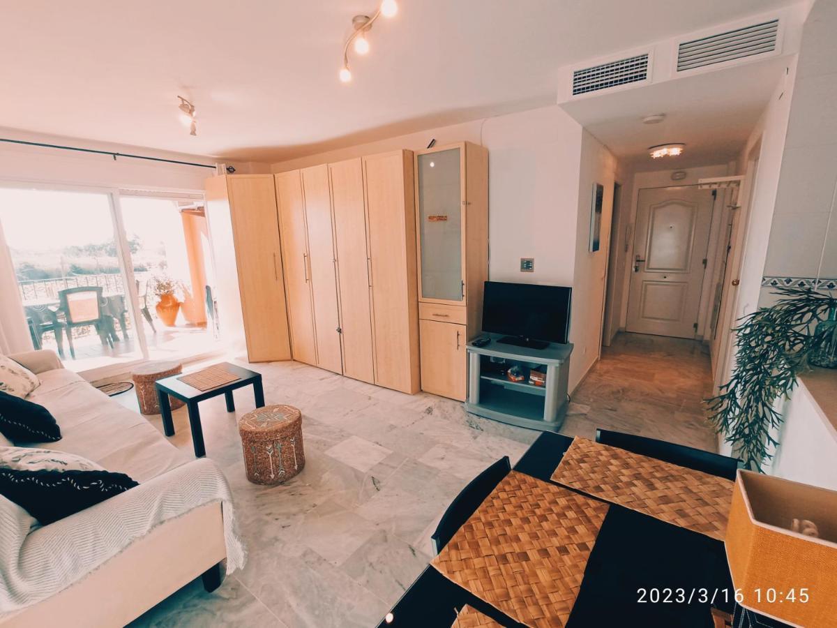 Apartamentos Los Hidalgo Golf Manilva Bagian luar foto